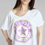 T-shirt oversize z fioletowym nadrukiem