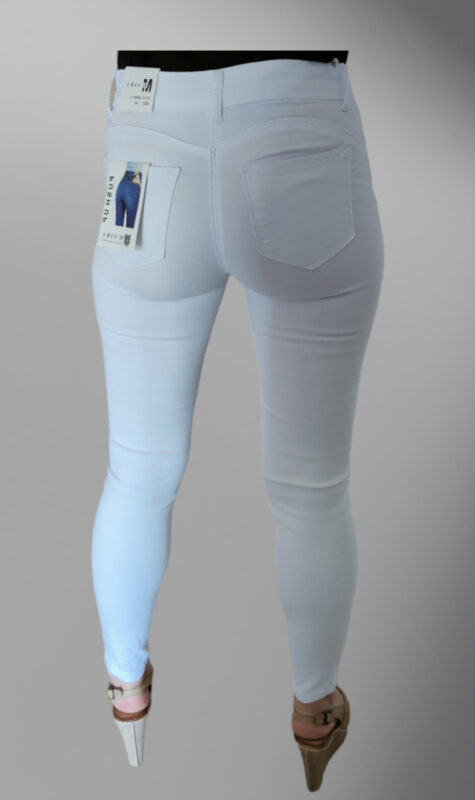 Białe spodnie jeans push-up (Kopia)